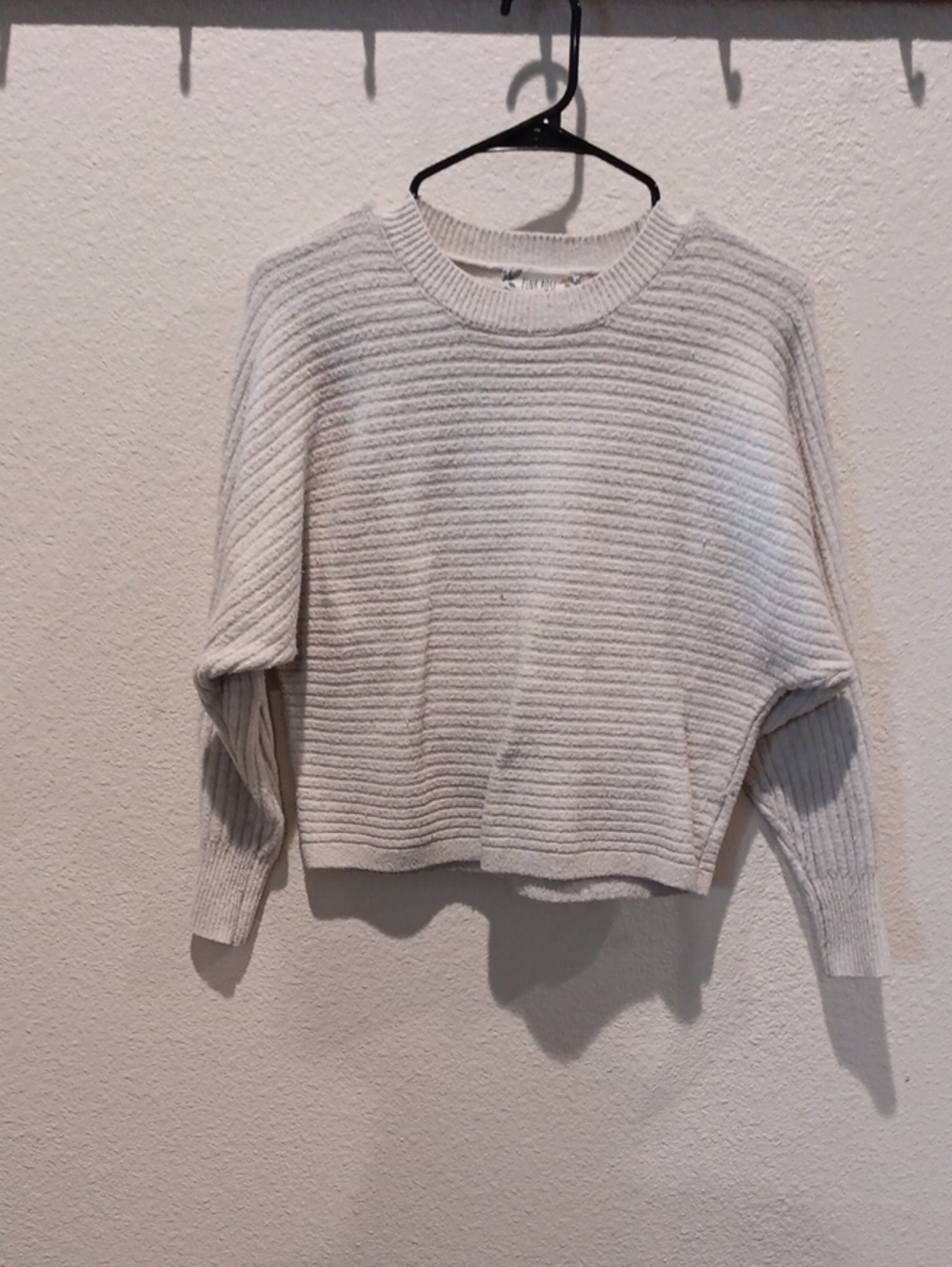 Cozy Ribbed Crewneck Sweater - Cream